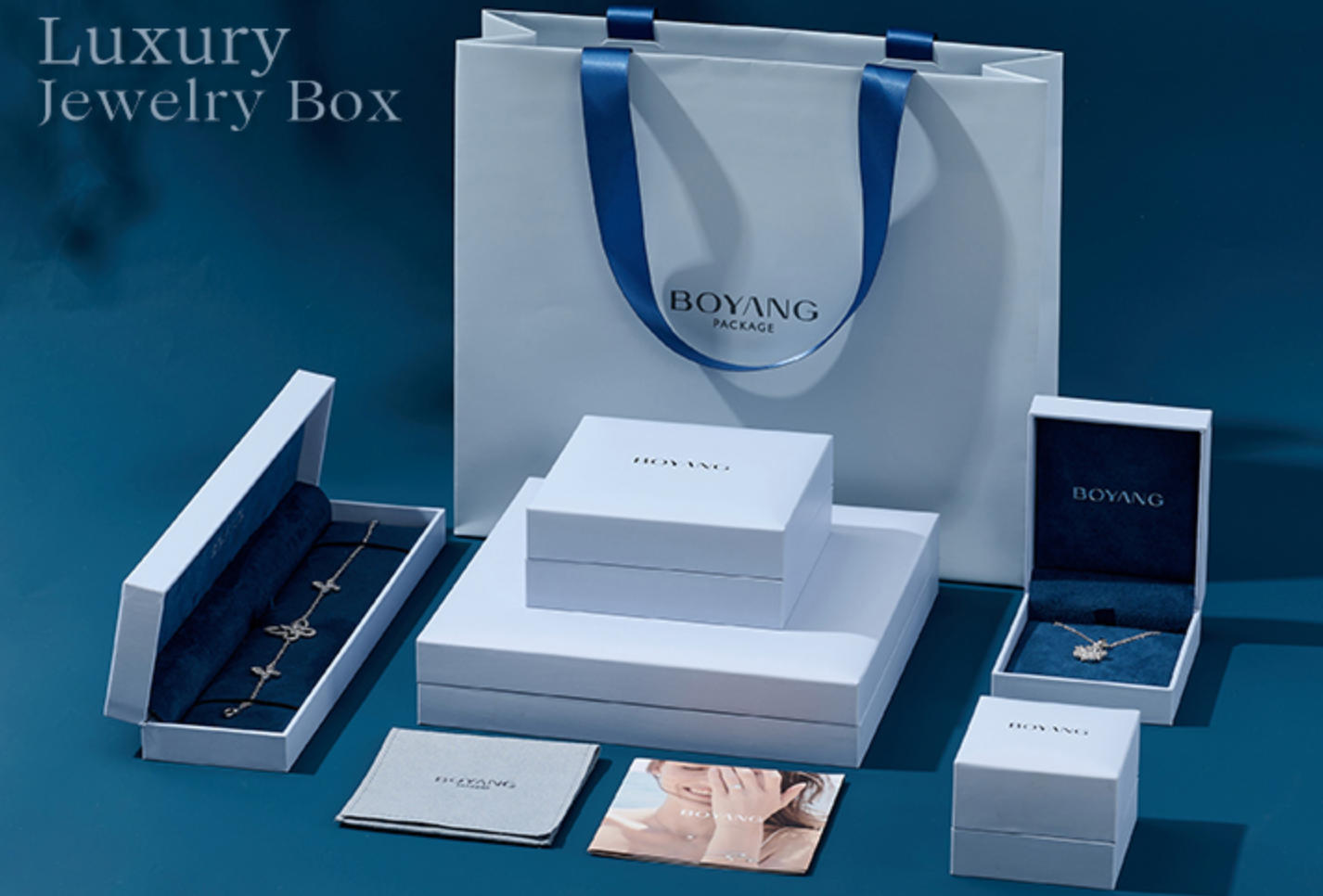Bidding Farewell to the Generic: How Does Custom Jewelry Packaging Differ from Standard Packaging?