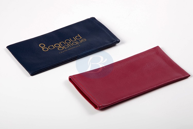 The customized leather pouch