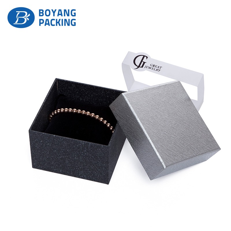 A professional custom jewelry boxes wholesale factory
