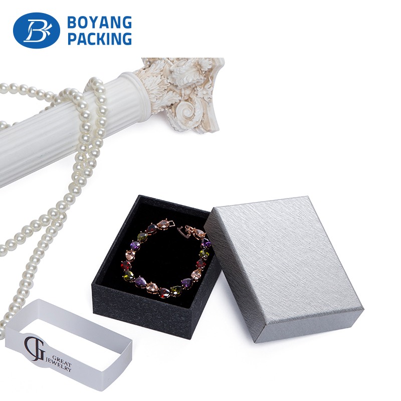 A professional custom jewelry boxes wholesale factory