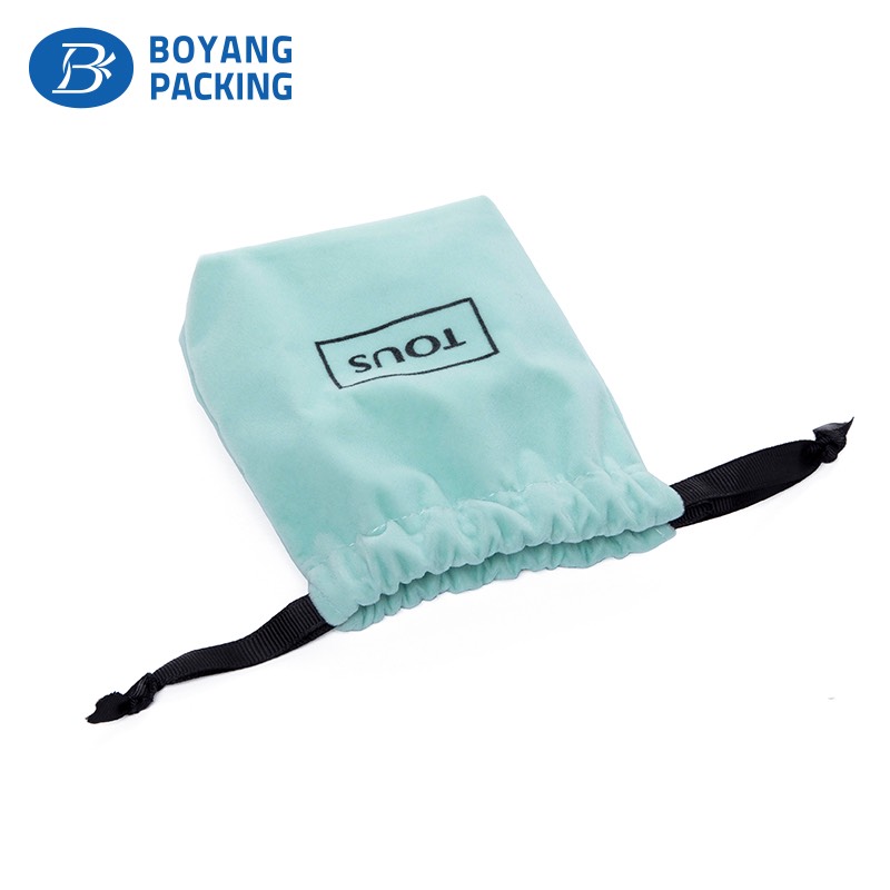 High quality velvet pouch factory