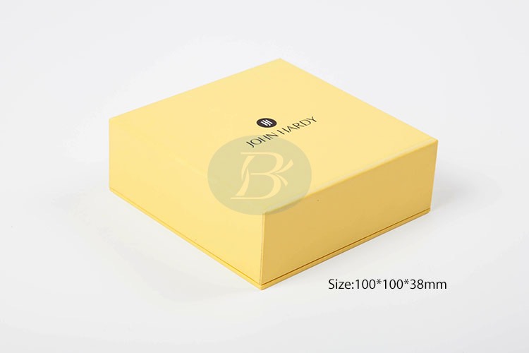 Custom unique jewelry packaging
