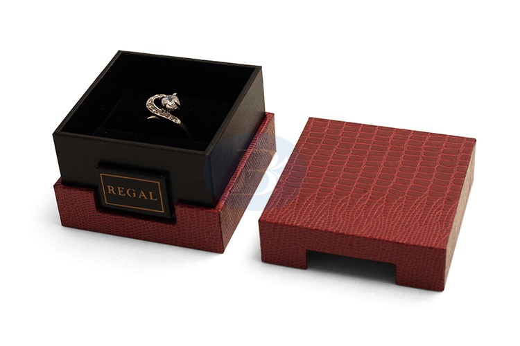 custom paper jewelry boxes