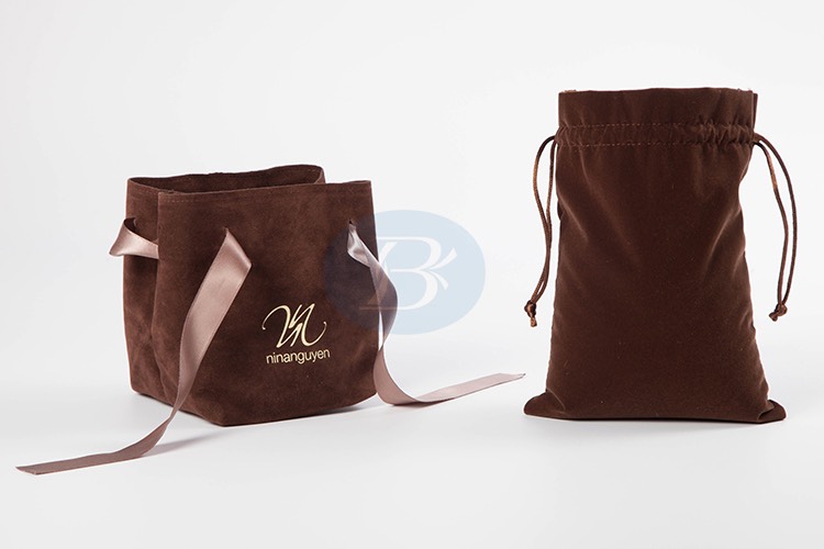 velvet pouch factory
