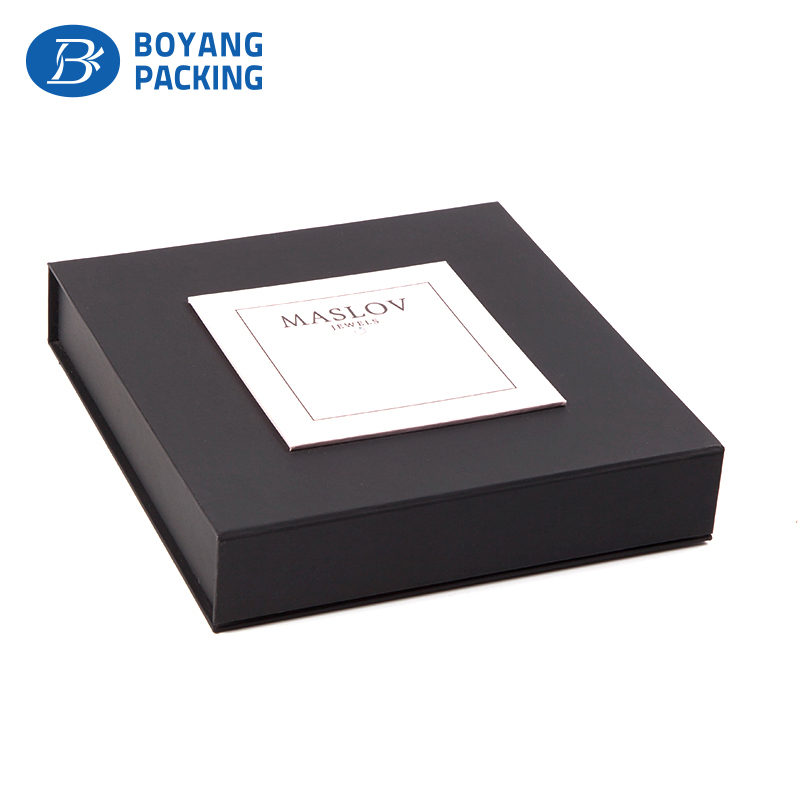 Custom luxury jewelry boxes, printed paper jewelry box manufacturers