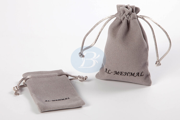 Custom velvet jewelry pouches