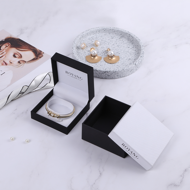 Wholesale Customized Recycle Ring Case Luxury Wedding Jewelry Plastic Gift Box