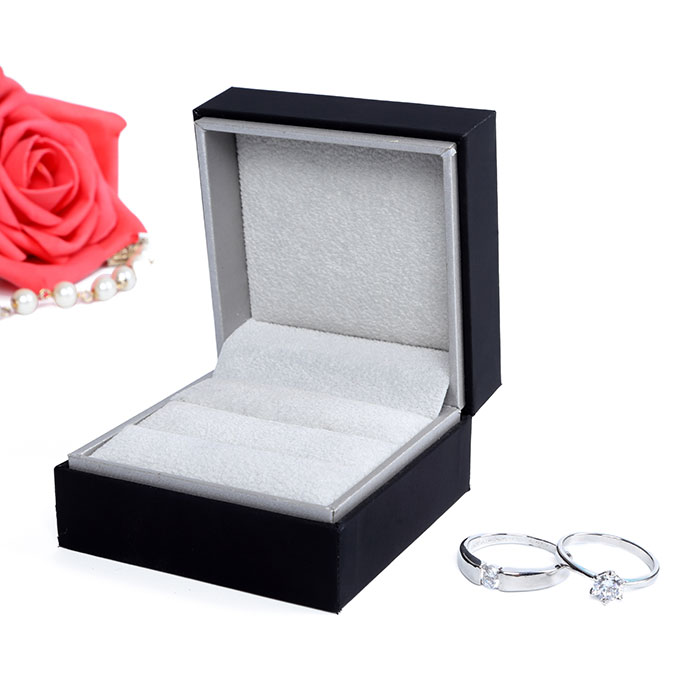 Colorful custom jewelry packaging, jewelry package design.