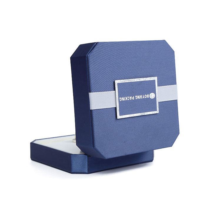Ring box manufacturers, custom luxury jewelry box manufacturers