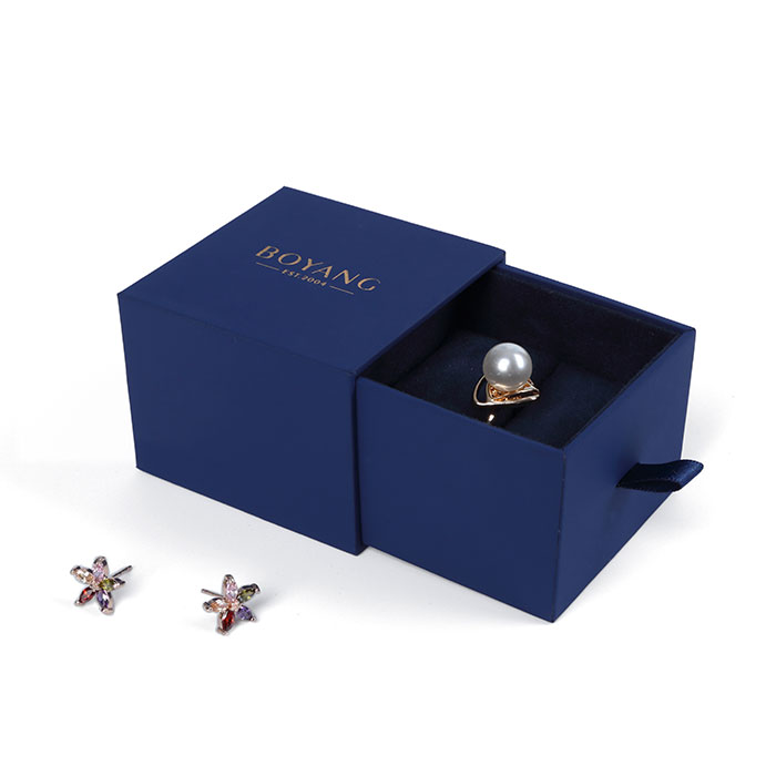 Custom jewellery packaging manufacturers, jewellry box suppliers
