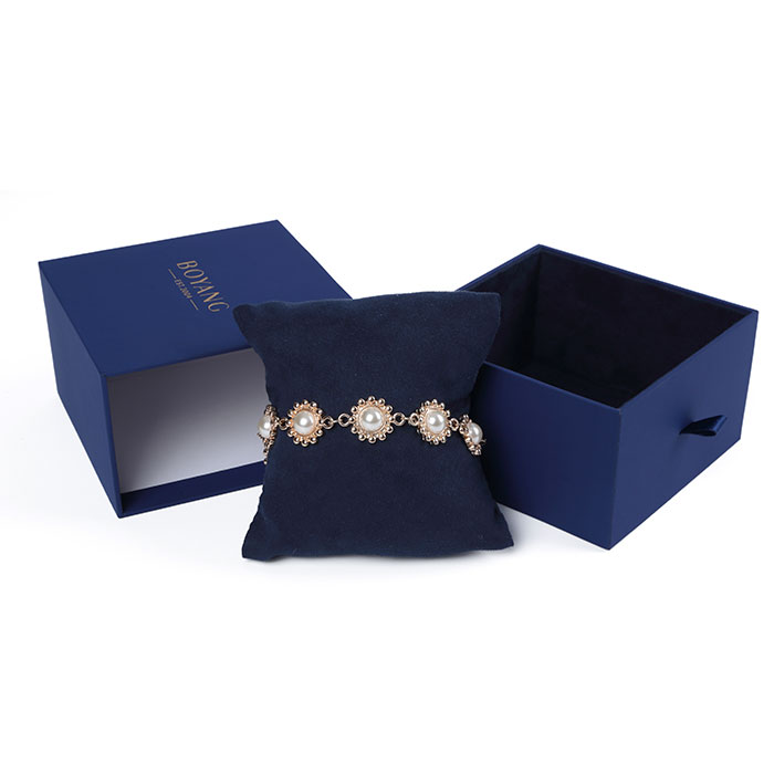 Custom jewellery packaging manufacturers, jewellry box suppliers