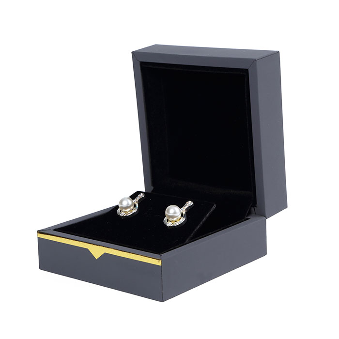 Custom enchanting velvet jewelry boxes wholesale, jewellery box manufacturers