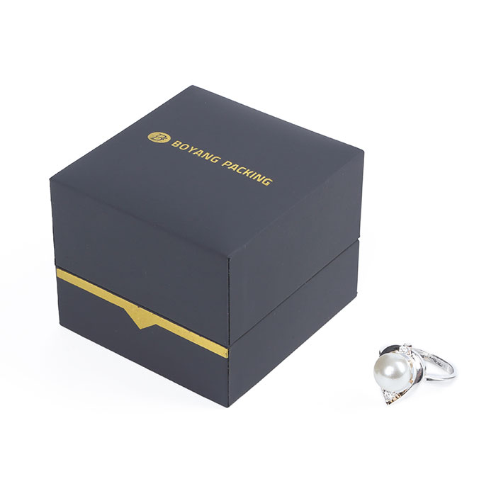Custom enchanting velvet jewelry boxes wholesale, jewellery box manufacturers