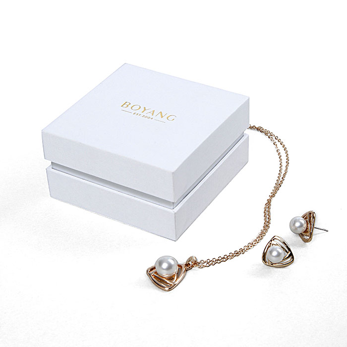 Customized jewelry packaging boxes, hot sale jewelry box.
