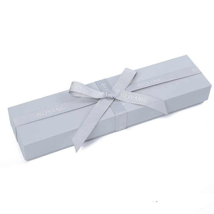 Design different types custom jewelry gift packaging box.