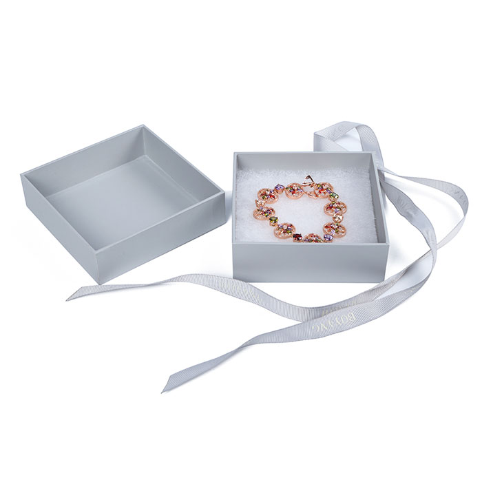 Design different types custom jewelry gift packaging box.