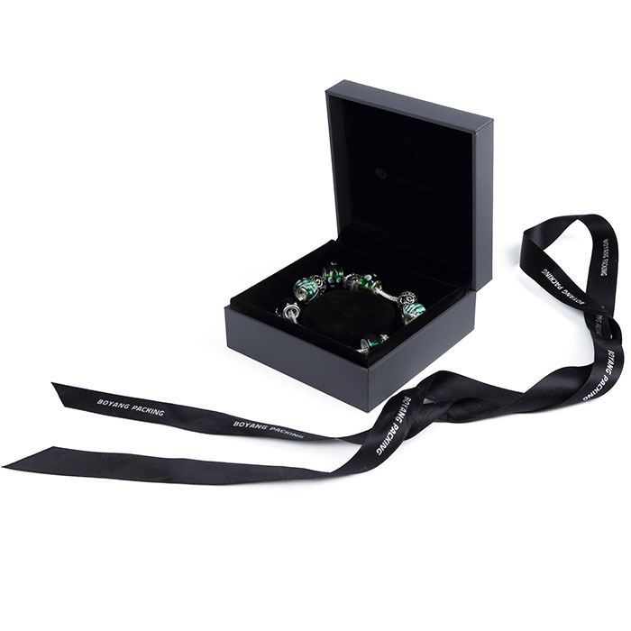 China customized logo box manufacturer, custom plastic jewelry boxes