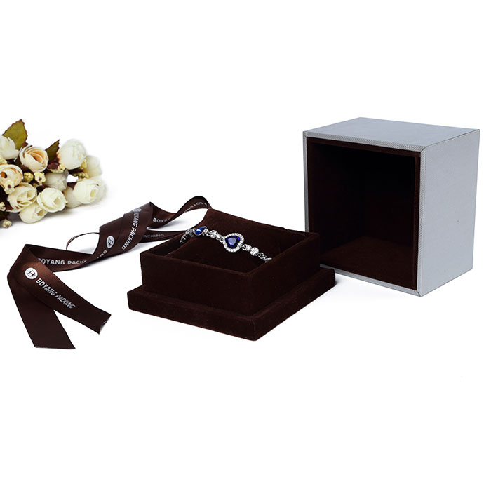 Custom luxury jewellery packaging wholesale, custom upscale jewelry boxes