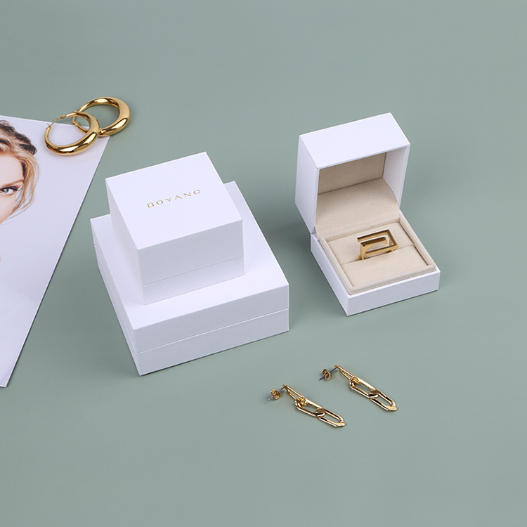 Recyclable custom logo white gift packaging couple ring box