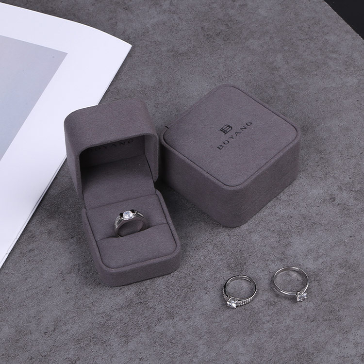 New design luxury gray pendant necklace gift box wholesale