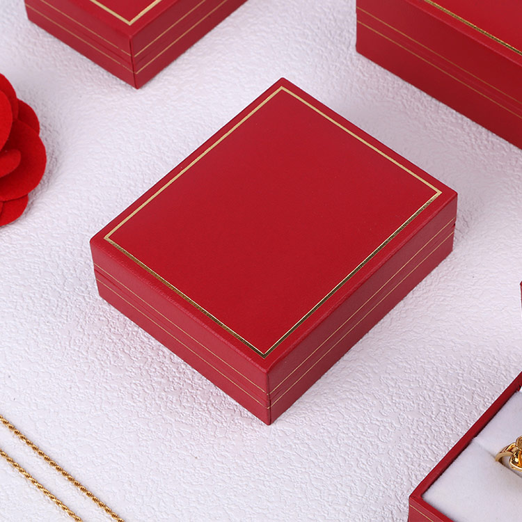 New arrival wholesale red personalised wedding ring paper packaging box