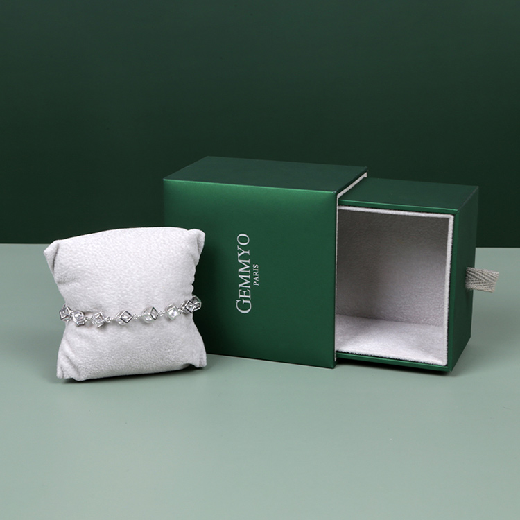 Excellent work sliding drawer custom single bracelet  gift box with pillow