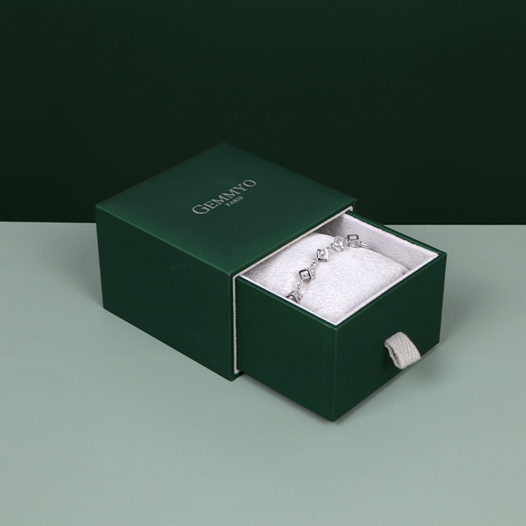 Excellent work sliding drawer custom single bracelet  gift box with pillow