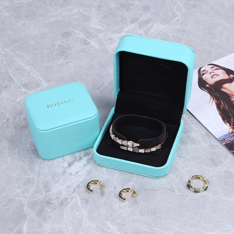 Quick shipping wholesale fancy luxury necklace gift box packaging