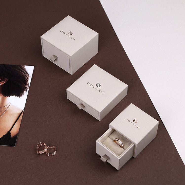 Sliding drawer paper cardboard custom gift pendant box packaging