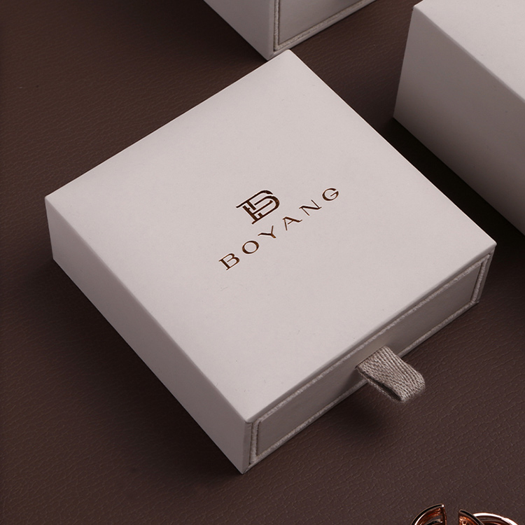 Charm cardboard paper custom logo sliding drawer bangle gift box designs with pillow