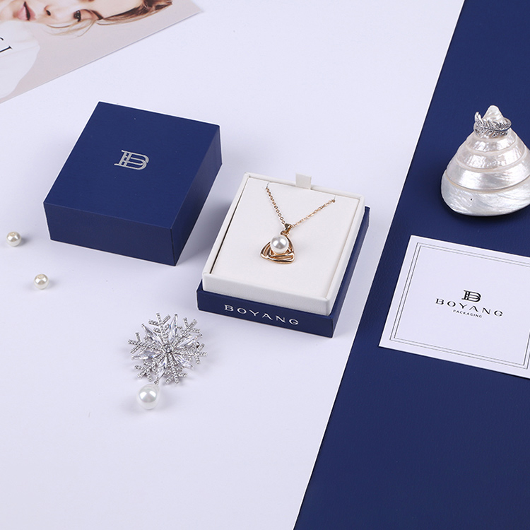 Updated fashion design blue long necklace gift paper box packaging