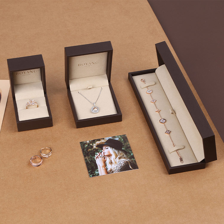China supplier sales wholesale best jewelry box for necklaces