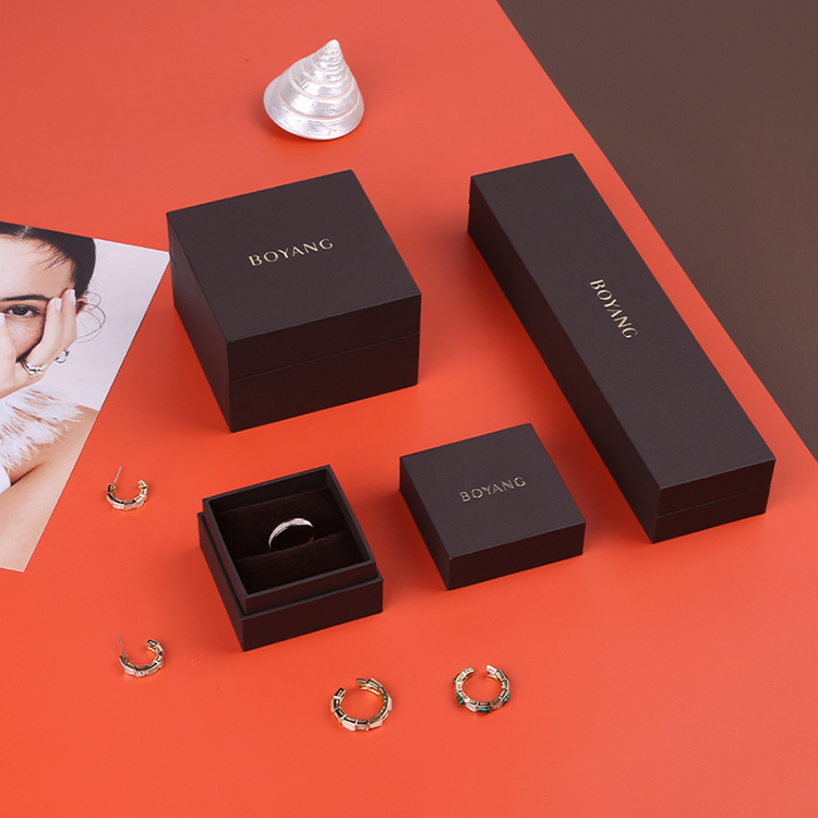 New design cardboard paper custom logo fancy bangle gift box