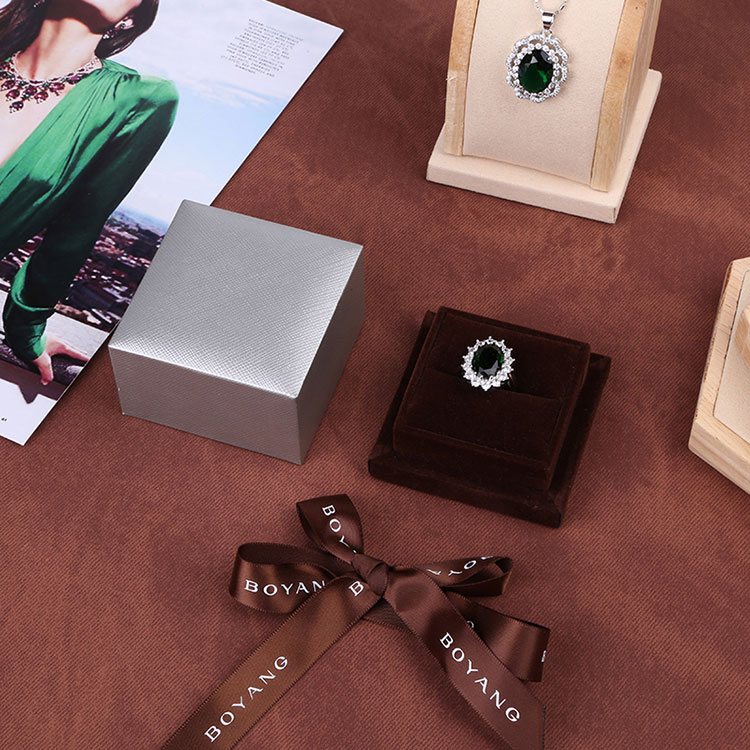 Exquisite custom your own logo ribbon bracelet bangles gift packaging boxes with pillow