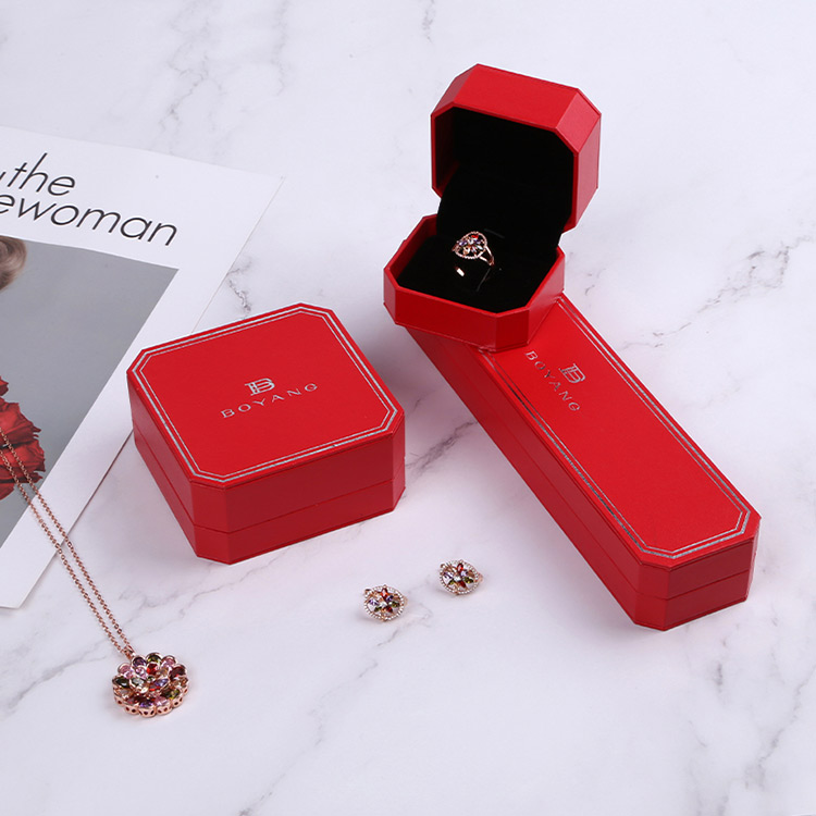 Good china supplier custom red decorative engagement ring boxes