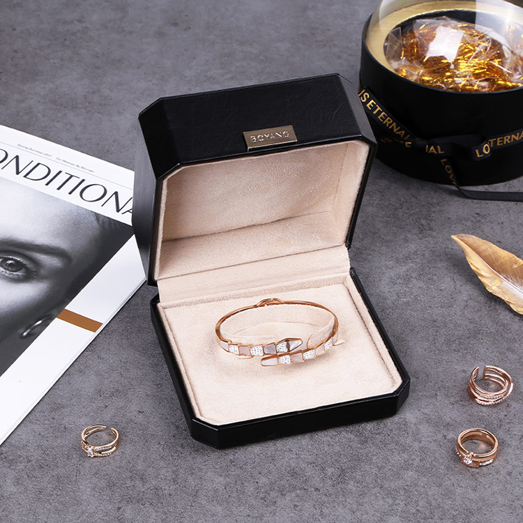 Romantic holiday black custom logo wedding ring gift box