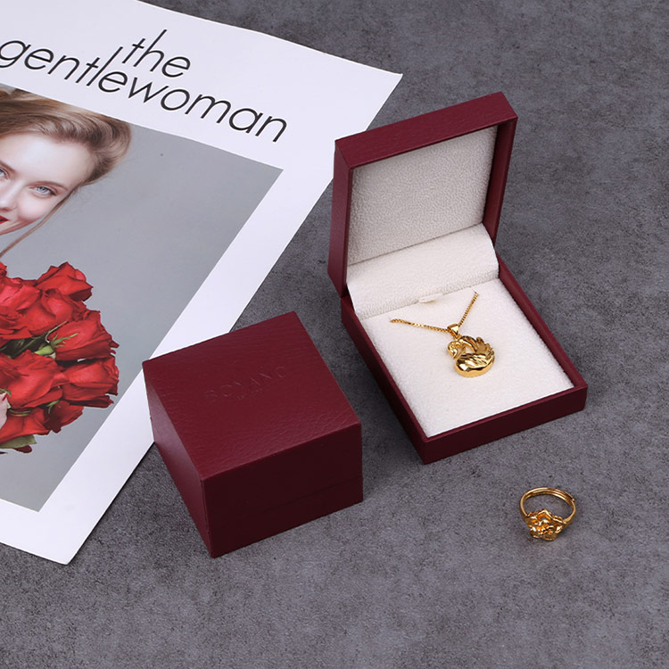 Hot selling red fancy custom personalised necklace box gift packaging