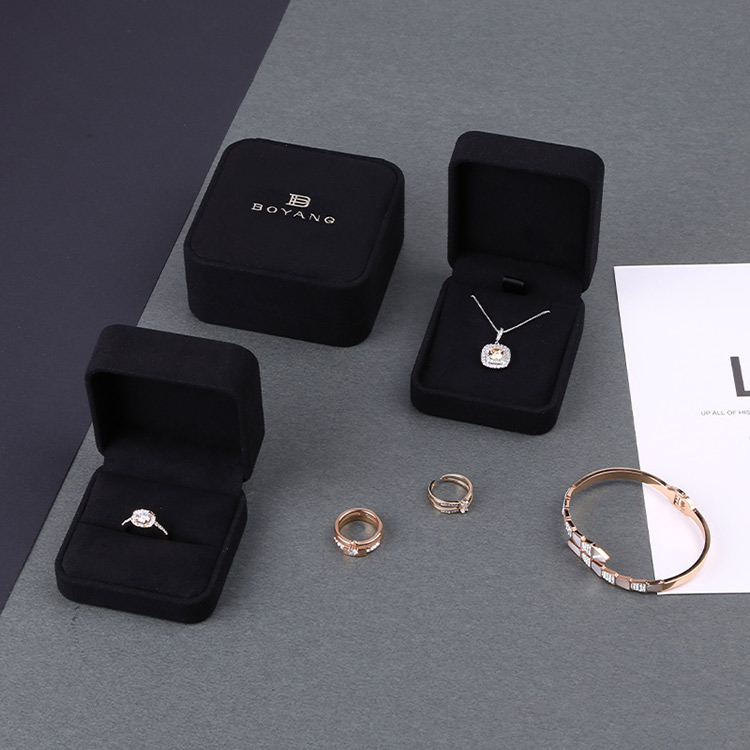 Surprise custom black bracelet boxes packaging wholesale for gift