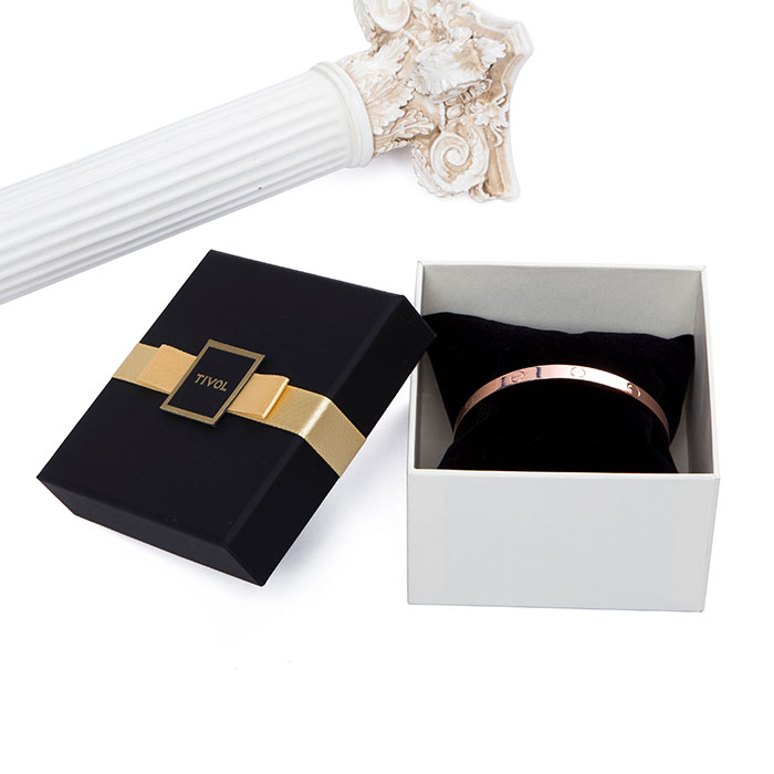 Custom jewelry boxes manufacturer