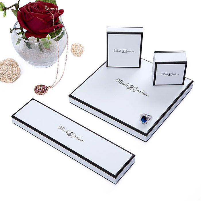 Nice and elegant custom jewelry gift boxes