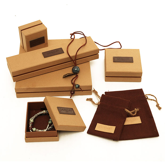 Custom men retro style paper jewelry box factory