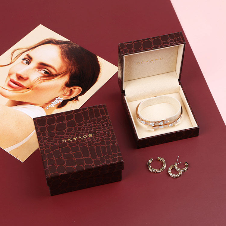 Custom women crocodile pattern upscale luxury empty bracelet box