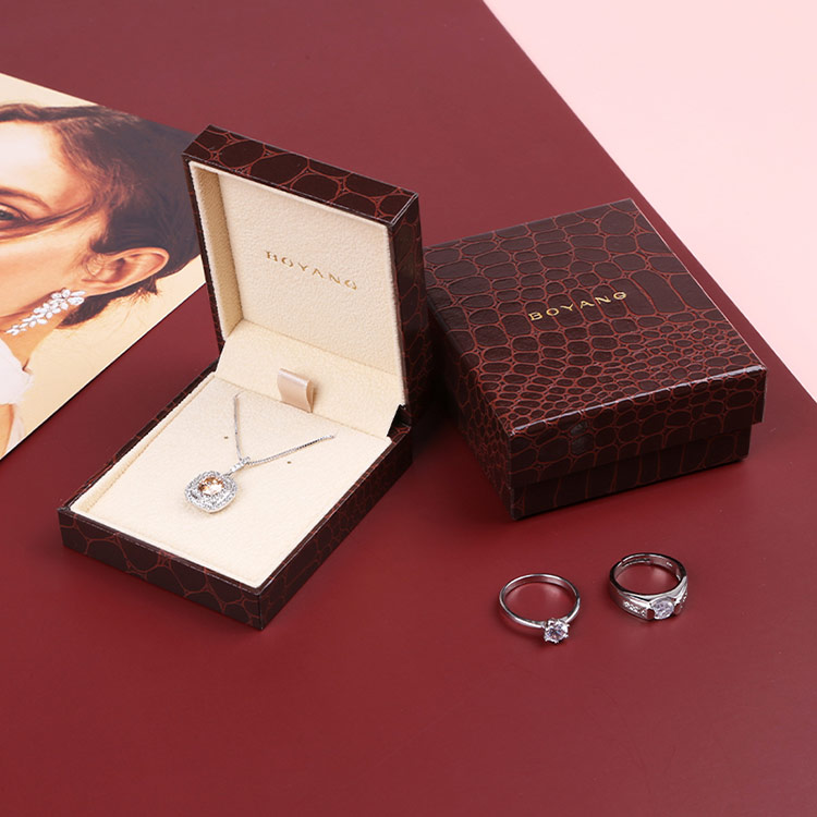 Custom women crocodile pattern upscale luxury empty bracelet box