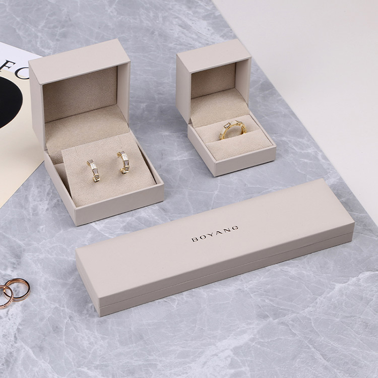 Classic design beautiful jewelry custom bracelet gift box