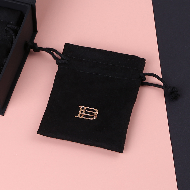 Low price custom drawstring bag black velvet jewelry gift pouch