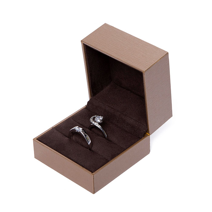 China manufacturers custom jewelry ring box