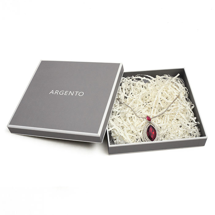 Unique necklace gift boxes wholesale show the value of jewelry