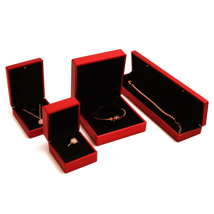 Customize wedding ring box