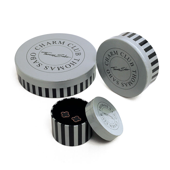 Custom-made circular light jewelry box