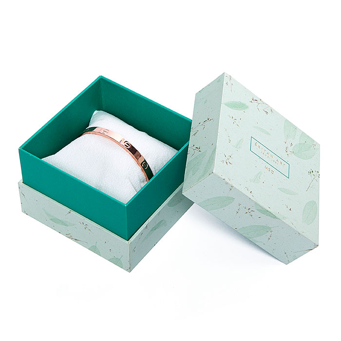 Cleanliness custom paper jewelry box